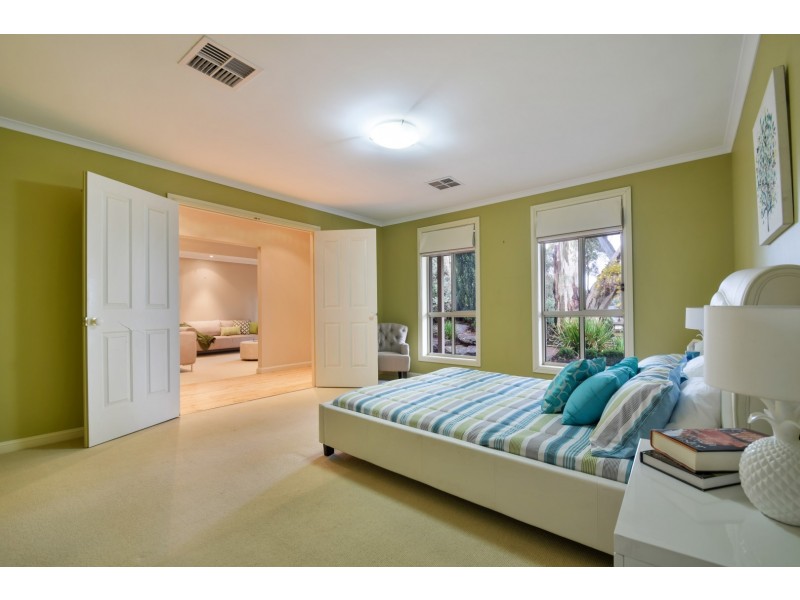 13 The Close, Chandlers Hill SA 5159