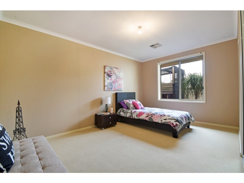 13 The Close, Chandlers Hill SA 5159