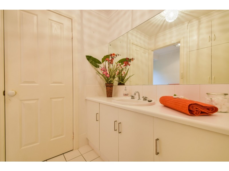 13 The Close, Chandlers Hill SA 5159