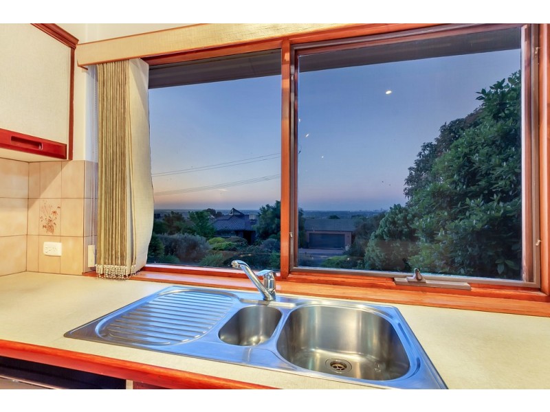 80 Quinton Court, Pasadena SA 5042