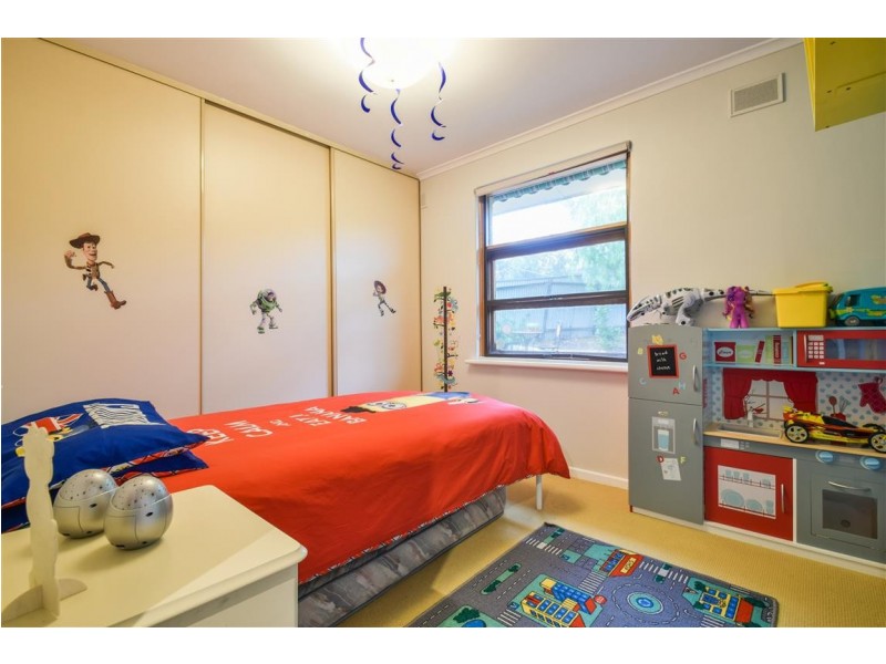 8 Pinchbeck Street, Morphett Vale SA 5162