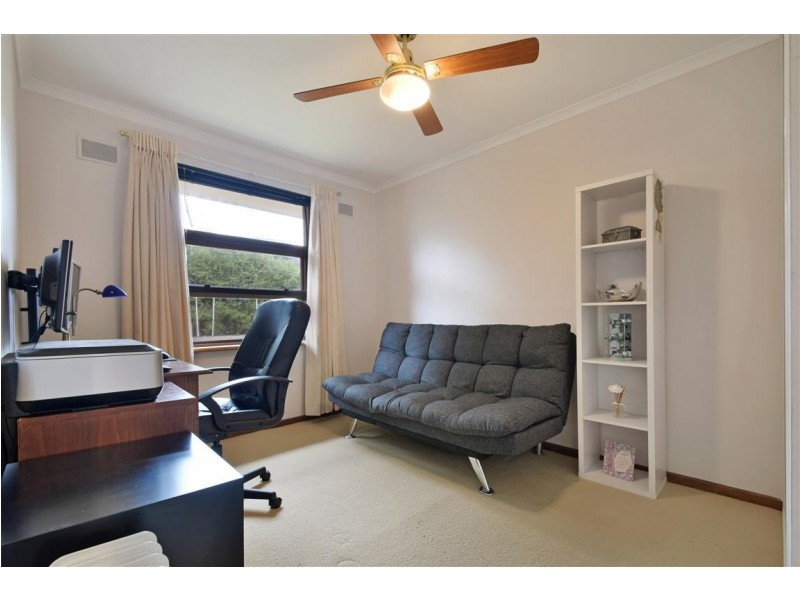 8 Pinchbeck Street, Morphett Vale SA 5162