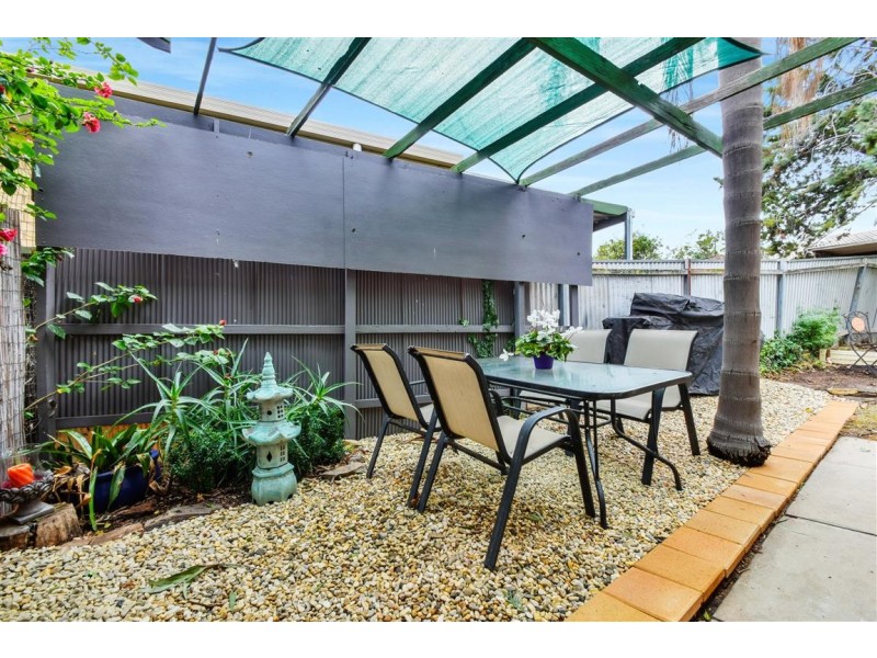 8 Pinchbeck Street, Morphett Vale SA 5162