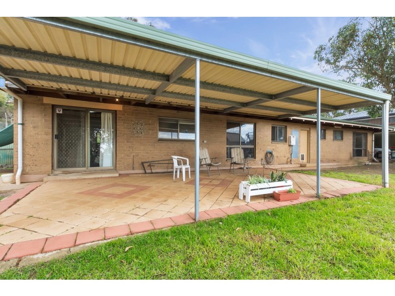 5 Redbank Close, Happy Valley SA 5159