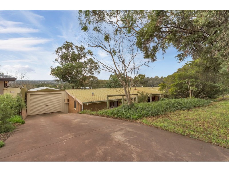 5 Redbank Close, Happy Valley SA 5159