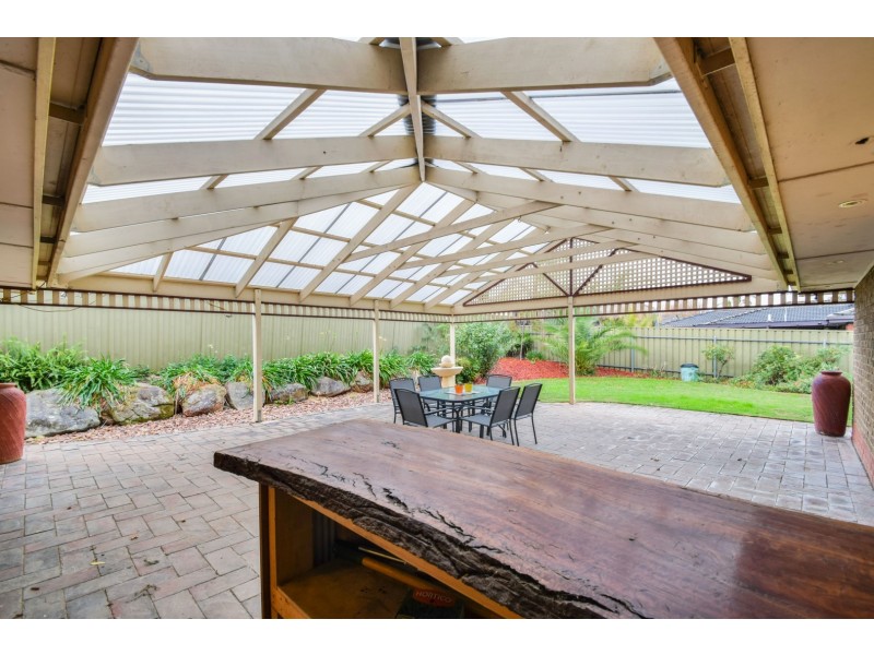 3 Dorita Court, Woodcroft SA 5162