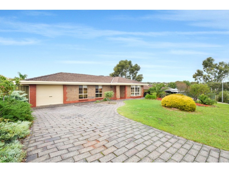 3 Dorita Court, Woodcroft SA 5162