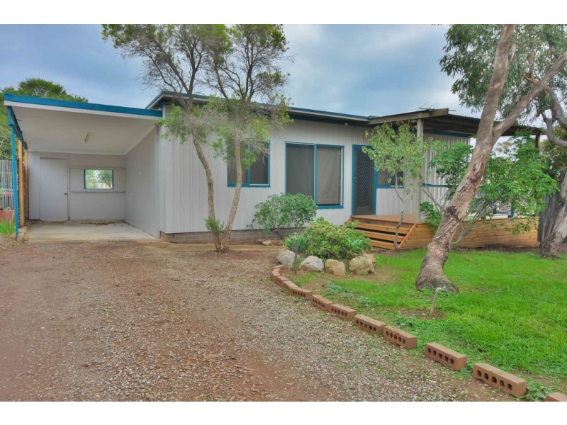 8 Wellington Avenue, Sellicks Beach SA 5174