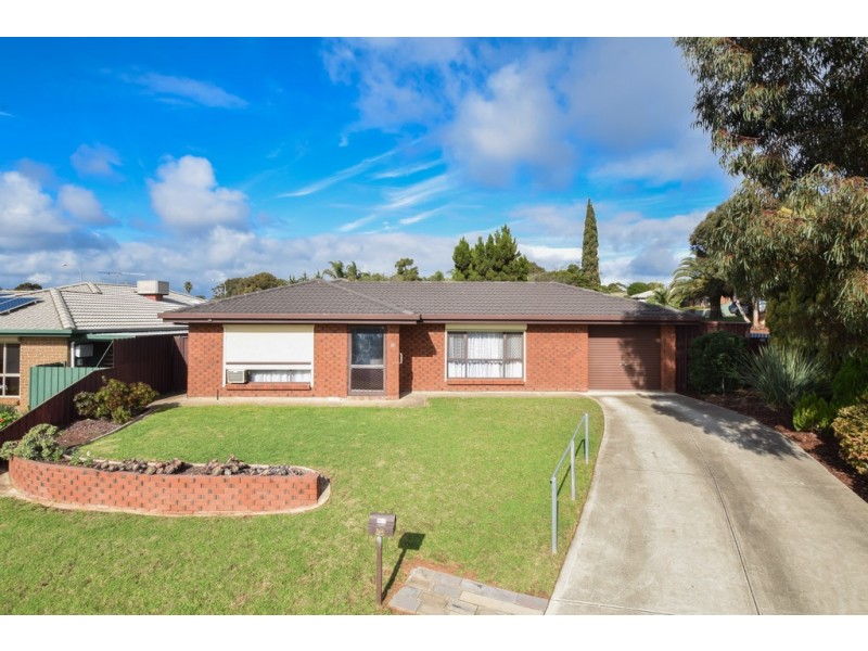 18 Ormiston Road, Morphett Vale SA 5162