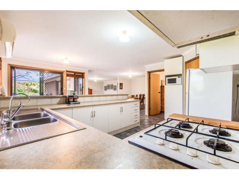 3 River Glen Place, Flagstaff Hill SA 5159