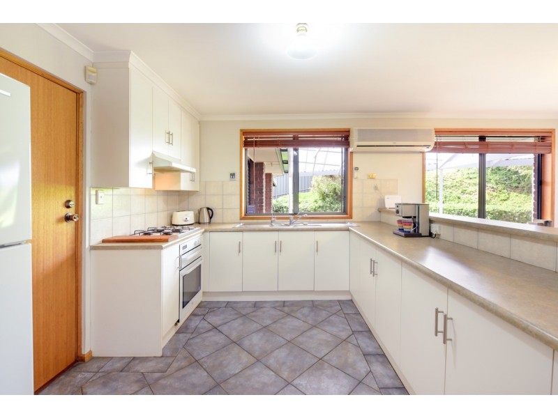 3 River Glen Place, Flagstaff Hill SA 5159