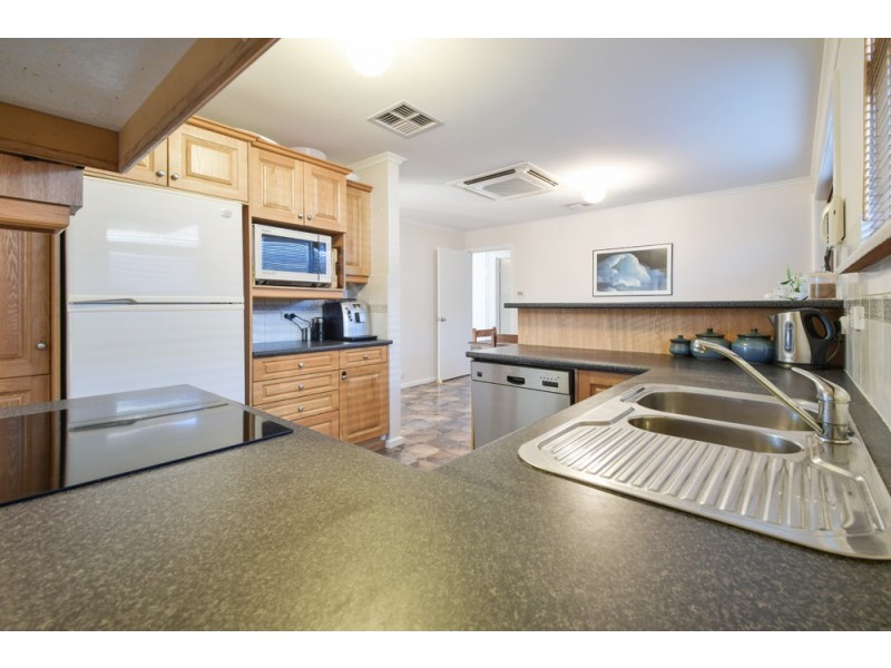 52 Oxford Street, Port Noarlunga South SA 5167