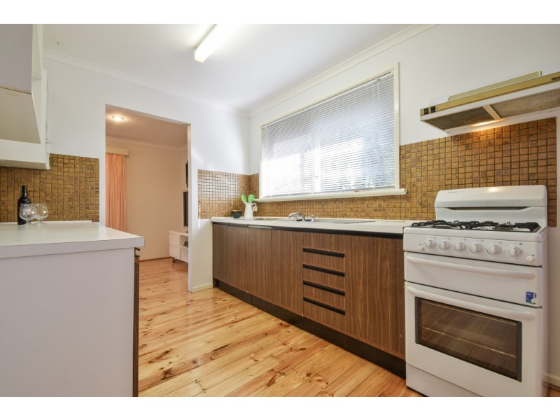 13 Streeton Court, Trott Park SA 5158