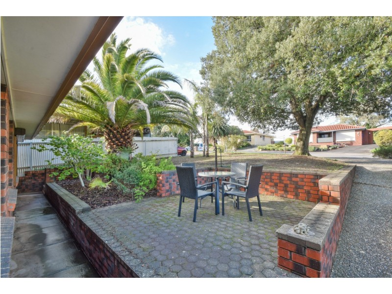 13 Streeton Court, Trott Park SA 5158