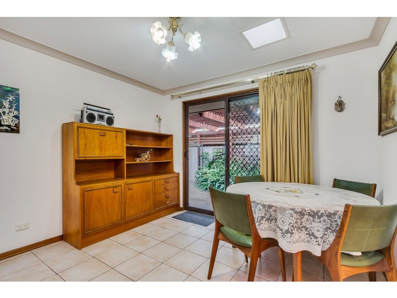 1/8 Sandison Avenue, Park Holme SA 5043