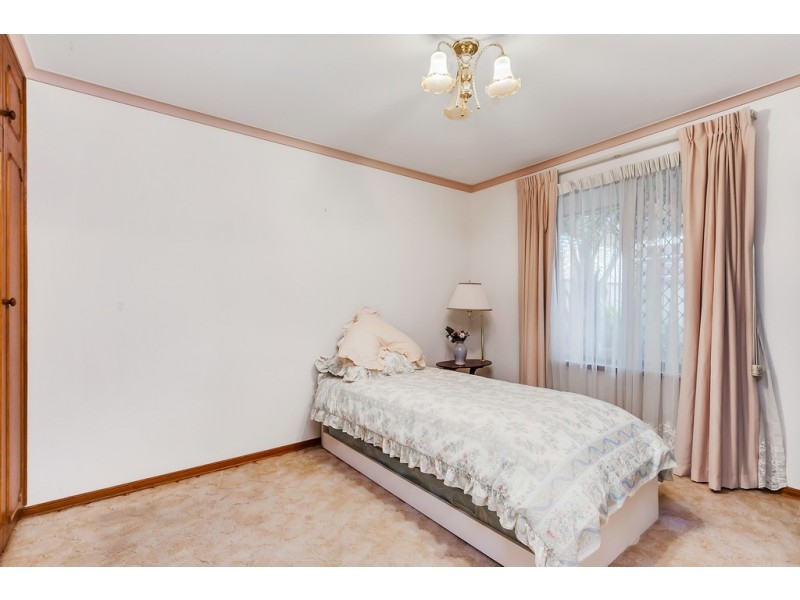 1/8 Sandison Avenue, Park Holme SA 5043