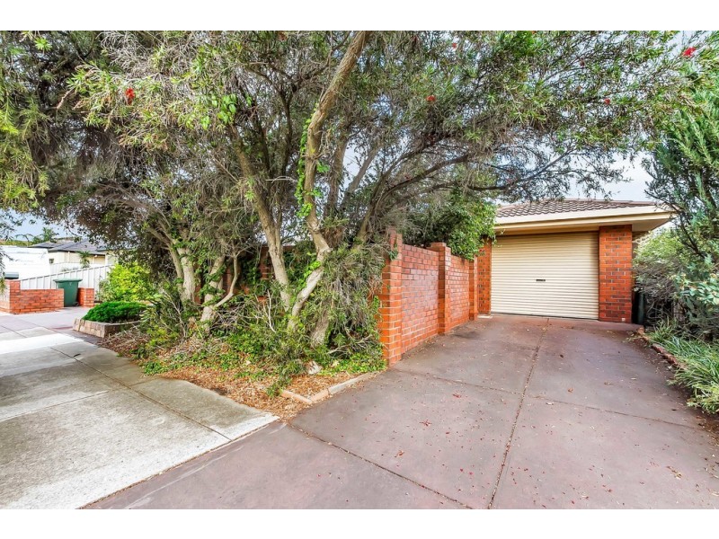 1/8 Sandison Avenue, Park Holme SA 5043