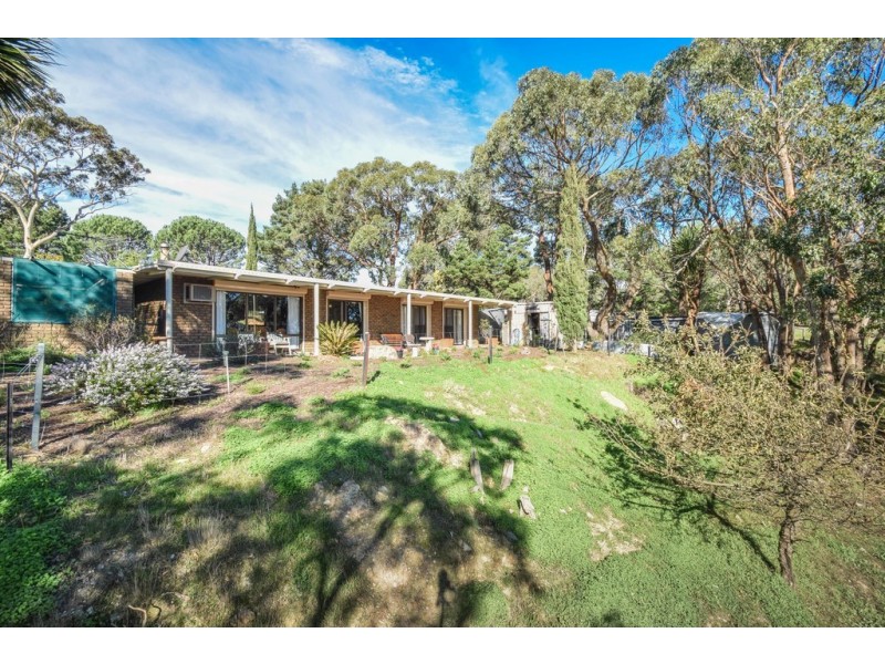190 Range Road West, Willunga SA 5172