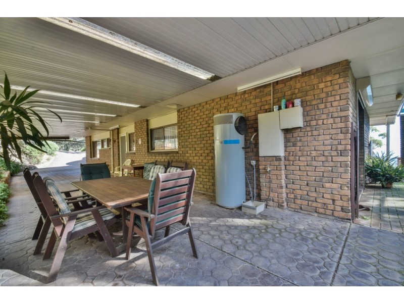 190 Range Road West, Willunga SA 5172