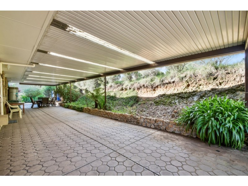 190 Range Road West, Willunga SA 5172