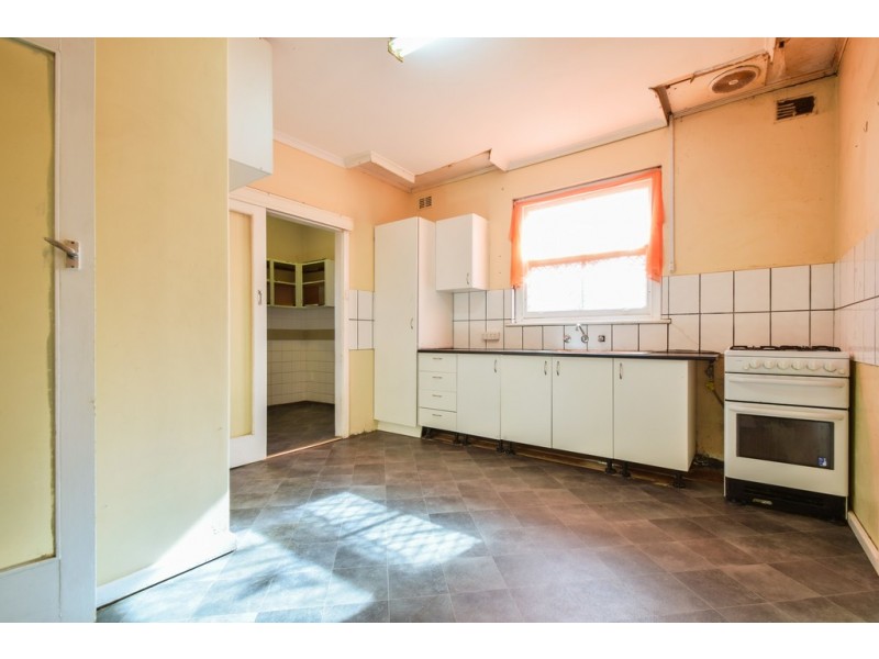 9 Heathcote Street, Marion SA 5043