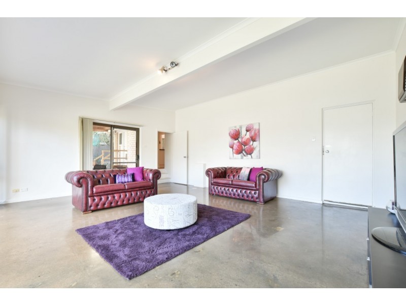 6 Jarrad Road, Happy Valley SA 5159