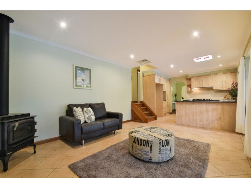 45 Glenloth Drive, Happy Valley SA 5159