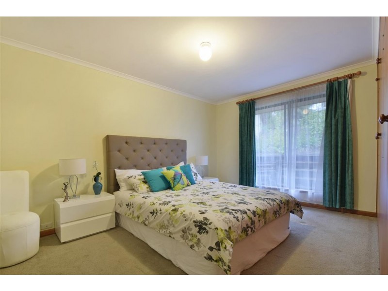 45 Glenloth Drive, Happy Valley SA 5159