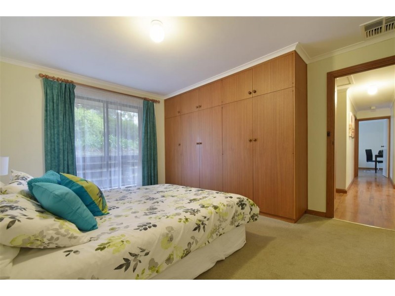 45 Glenloth Drive, Happy Valley SA 5159