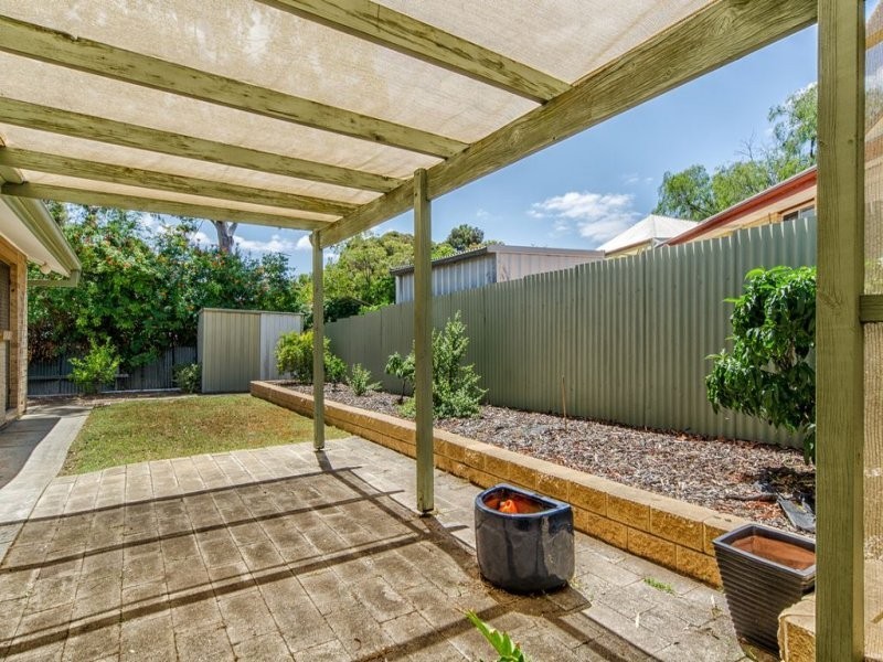 1A Regency Road, Happy Valley SA 5159