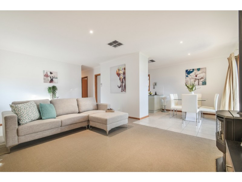 2 Nassau Court, Seaford Rise SA 5169