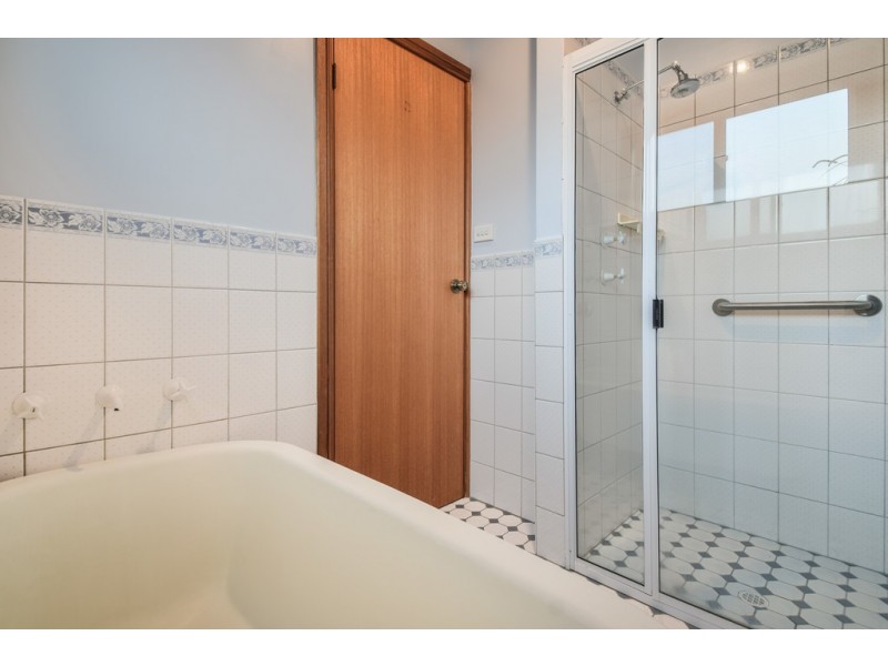 2 Nassau Court, Seaford Rise SA 5169