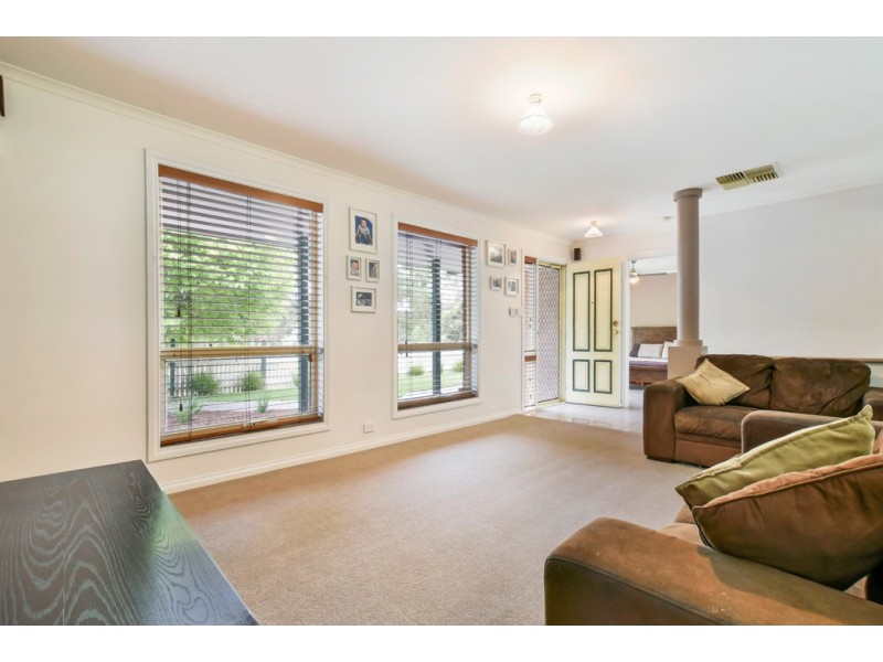 66 Candy Road, Happy Valley SA 5159