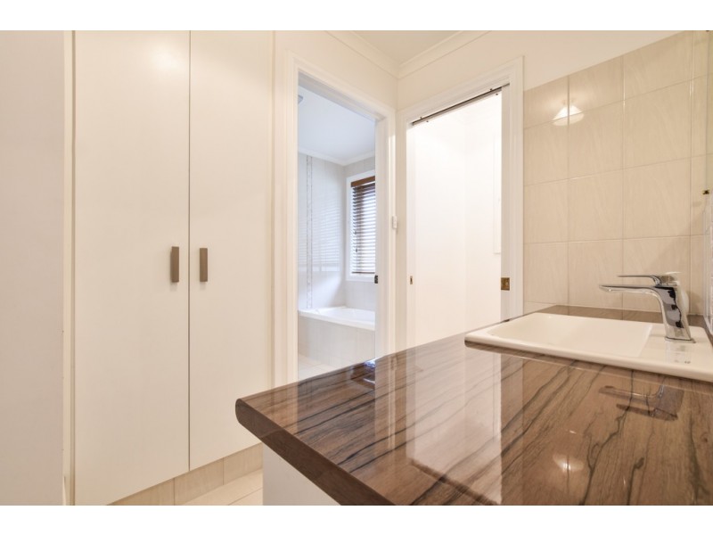 66 Candy Road, Happy Valley SA 5159