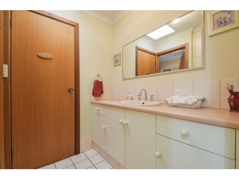 24a Siegersdorf Crescent, Old Reynella SA 5161