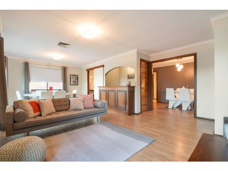 10 Mathoura Street, Sheidow Park SA 5158