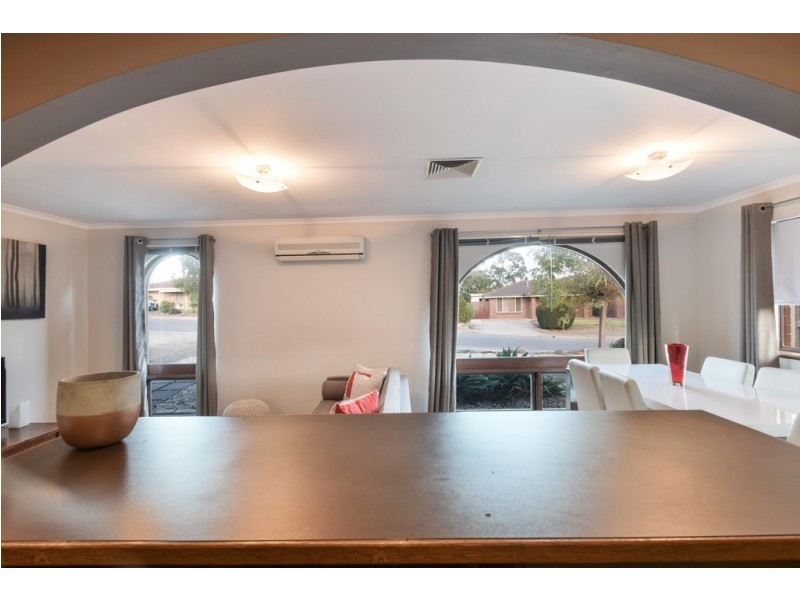 10 Mathoura Street, Sheidow Park SA 5158