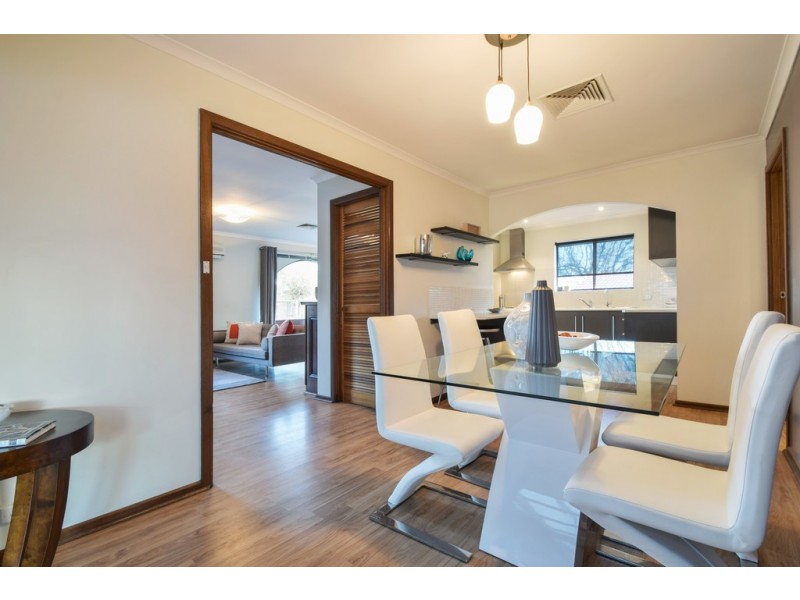 10 Mathoura Street, Sheidow Park SA 5158
