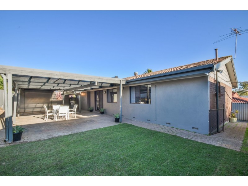 10 Mathoura Street, Sheidow Park SA 5158