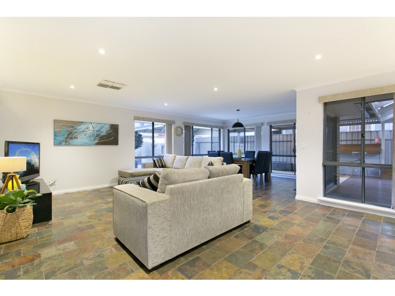 60 Marla Crescent, Noarlunga Downs SA 5168