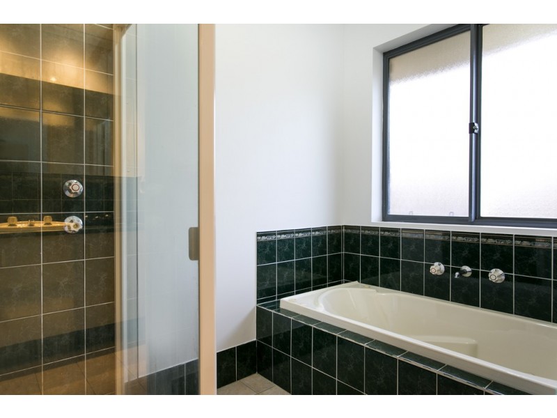 60 Marla Crescent, Noarlunga Downs SA 5168