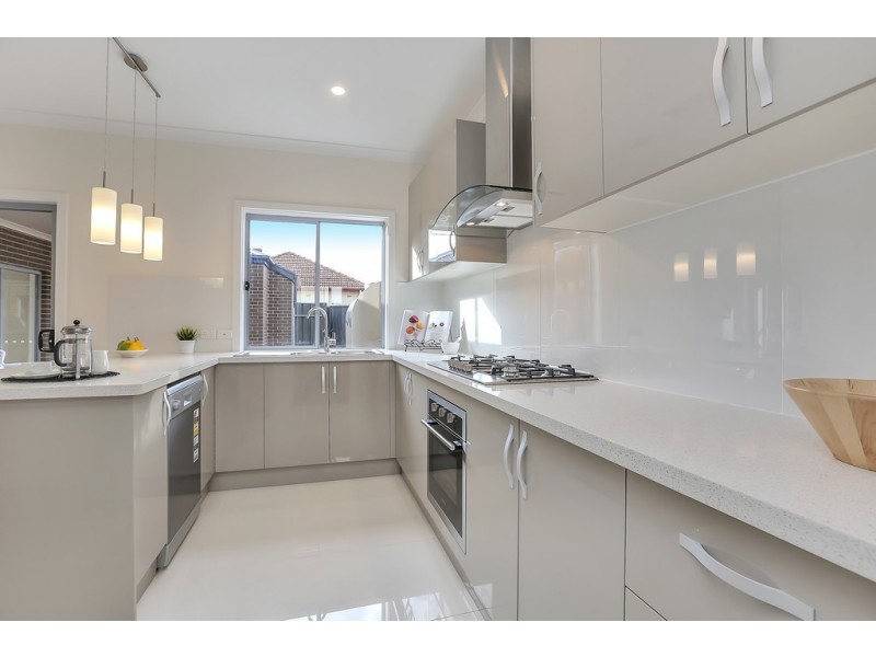 6a Seventh Avenue, Ascot Park SA 5043