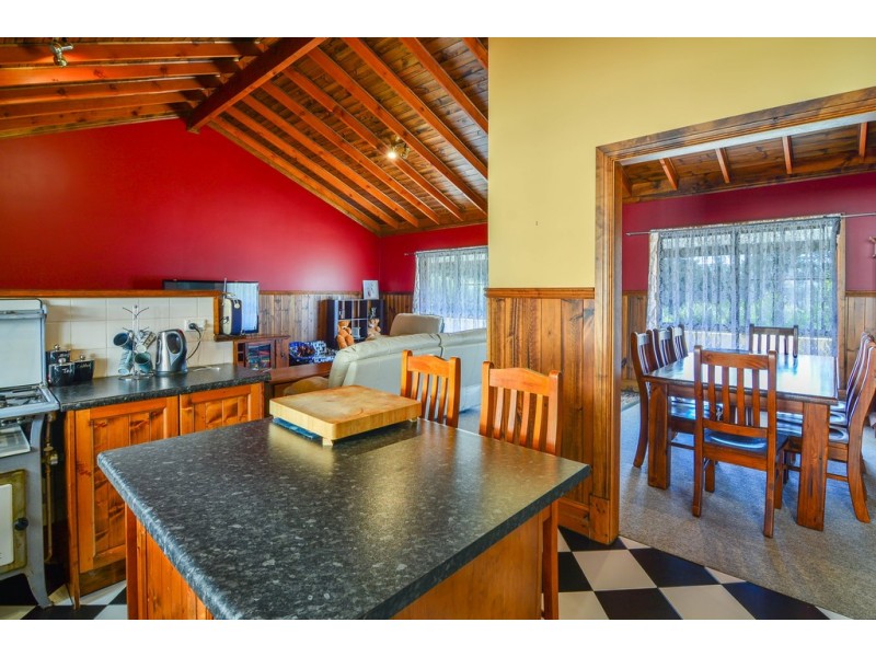 25 Sand Mine Road, Mount Compass SA 5210