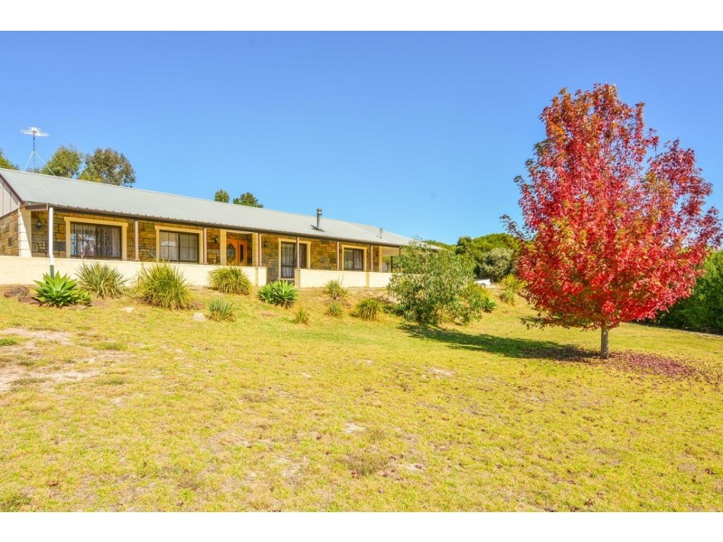 25 Sand Mine Road, Mount Compass SA 5210