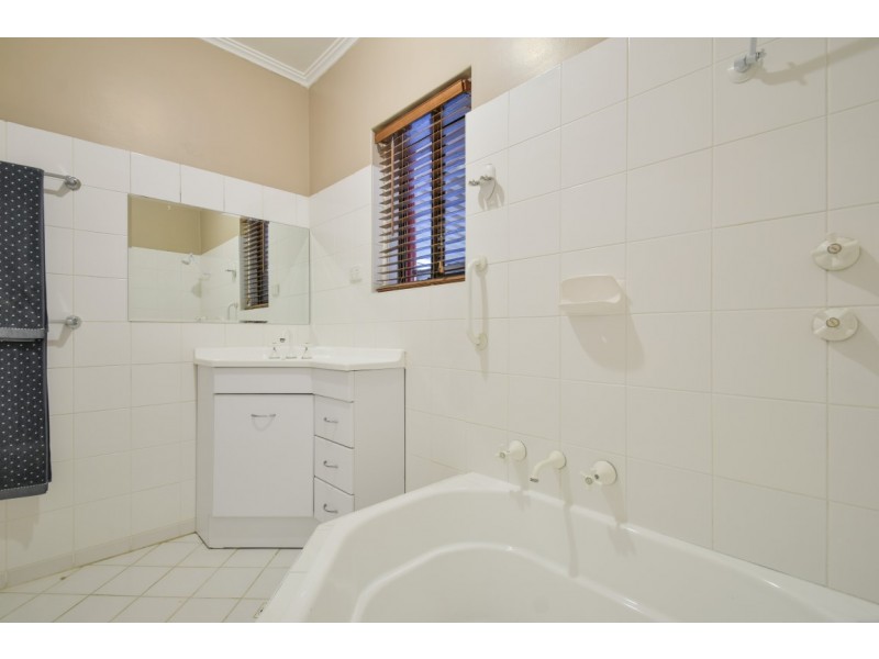 17 Highland Avenue, Old Reynella SA 5161