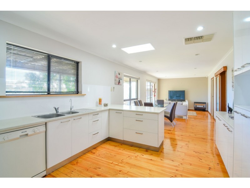 11 Proctor Street, Flagstaff Hill SA 5159