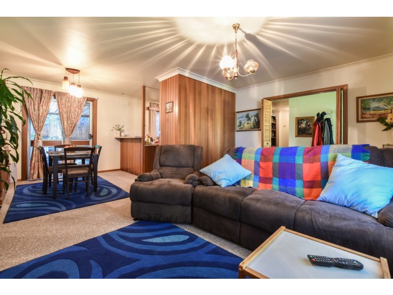 2 Vine Place, O’halloran Hill SA 5158