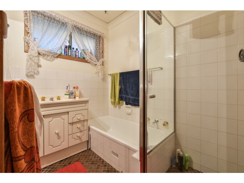 2 Vine Place, O’halloran Hill SA 5158