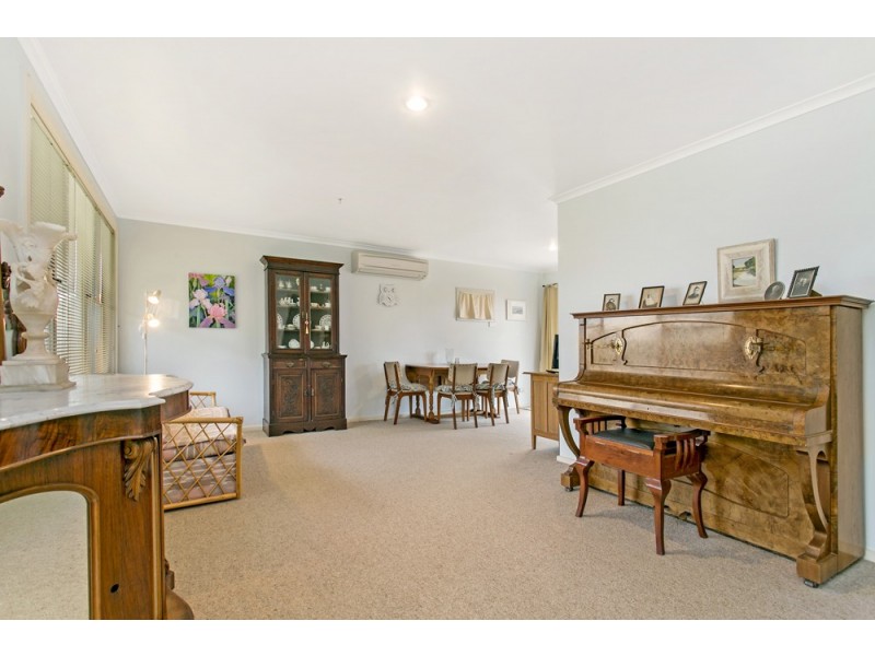 27 Shelly Avenue, Port Willunga SA 5173