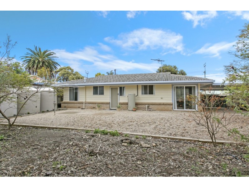 27 Shelly Avenue, Port Willunga SA 5173